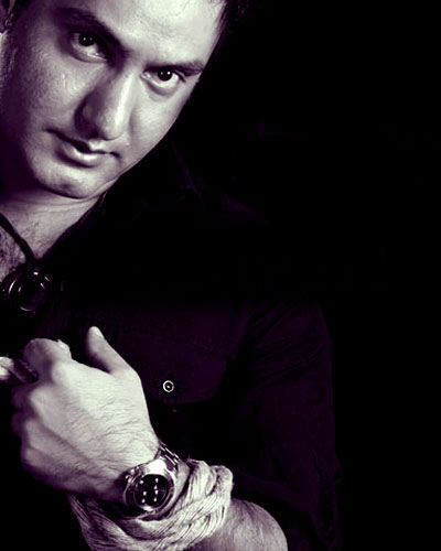 http://dl.bita-music.ir/Saman1/Images/04-90/ShahabMogadam.jpg